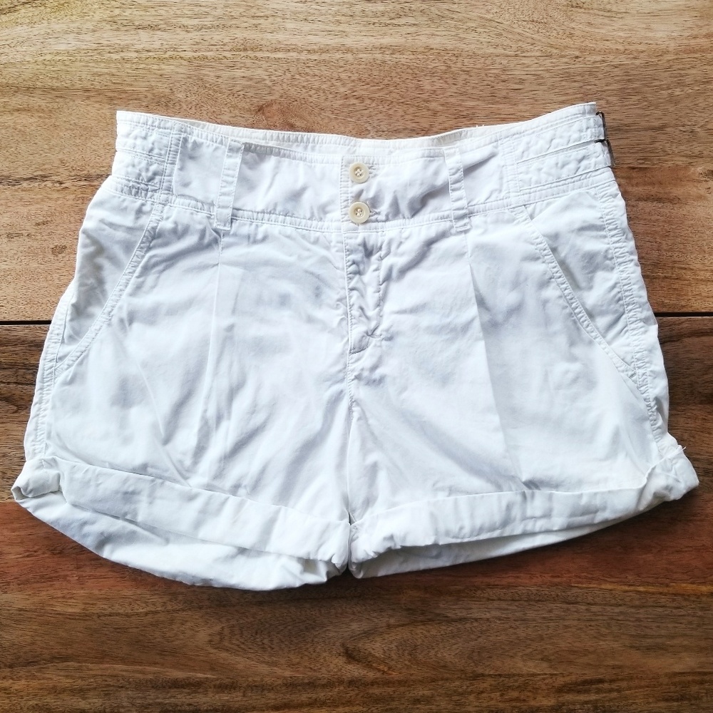 Vince Cargo Cuffed Shorts